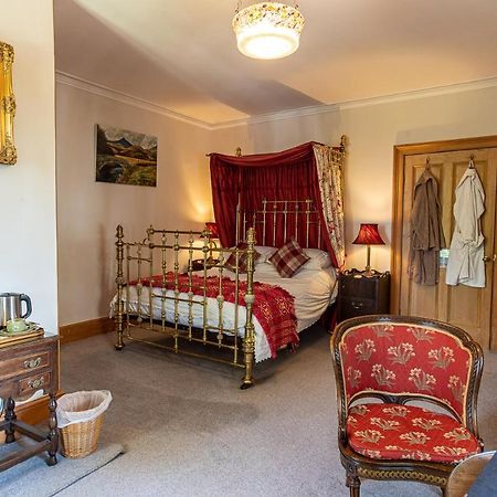 Taldraeth - Old Vicarage Guest House 彭希登德雷斯 外观 照片