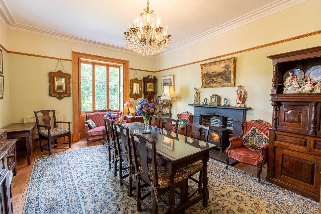 Taldraeth - Old Vicarage Guest House 彭希登德雷斯 外观 照片
